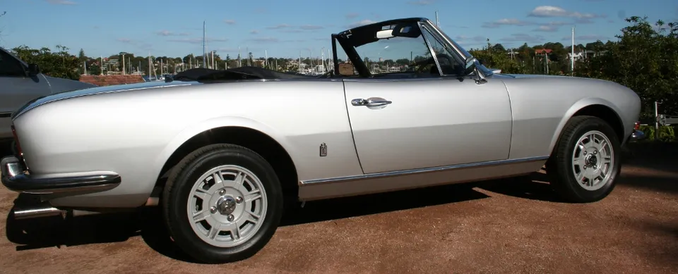 1972 Peugeot 504 Cabriolet, R0014