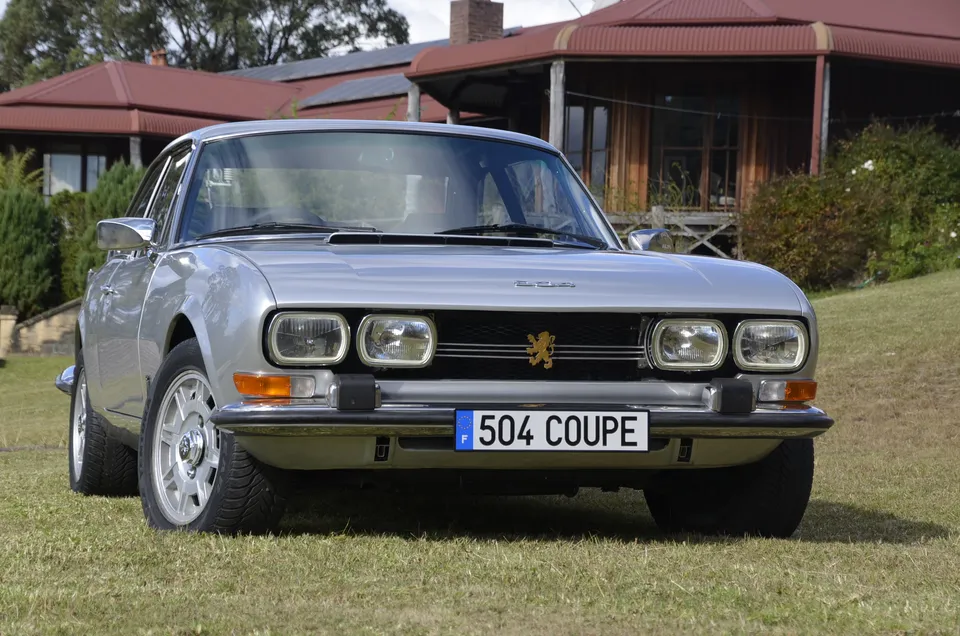 1974 Peugeot 504 Coupé, R0023